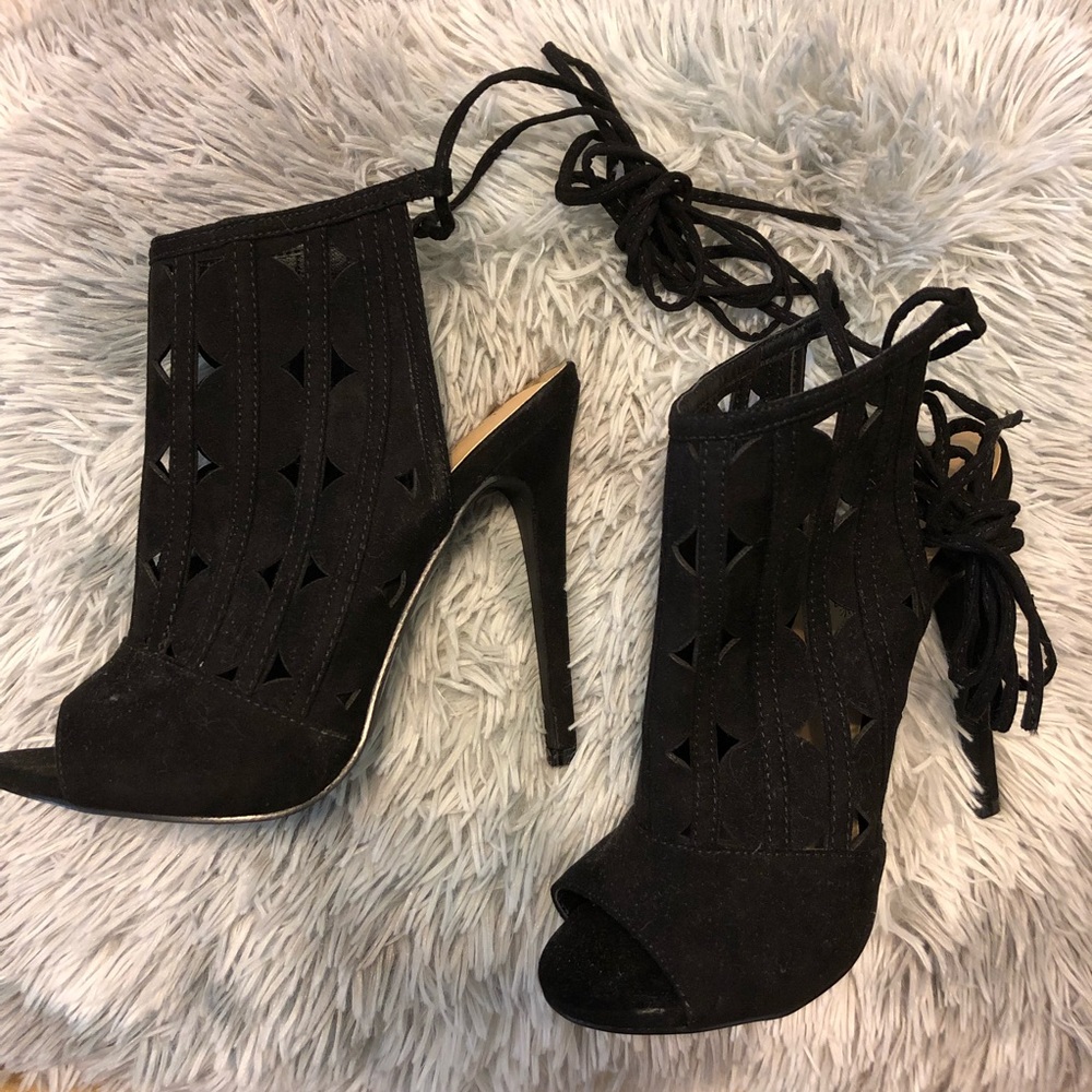 ❌ SOLD via Curtsy- Shoe Dazzle Heels
